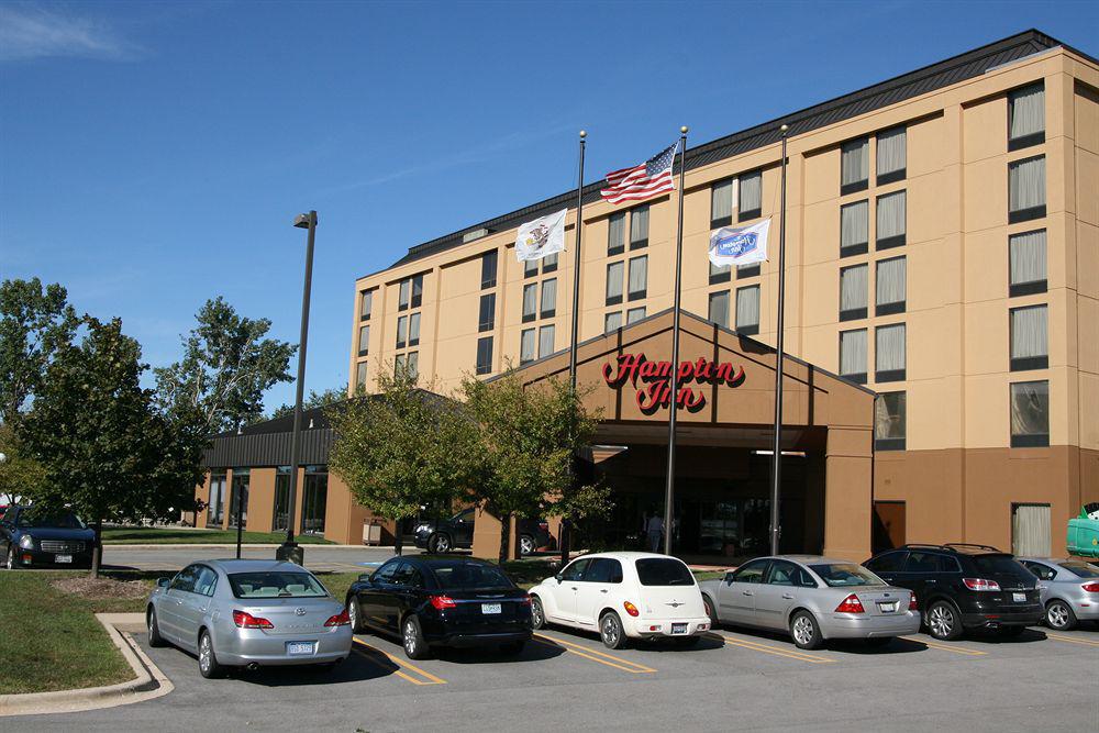 Hampton Inn Chicago-Carol Stream Eksteriør billede